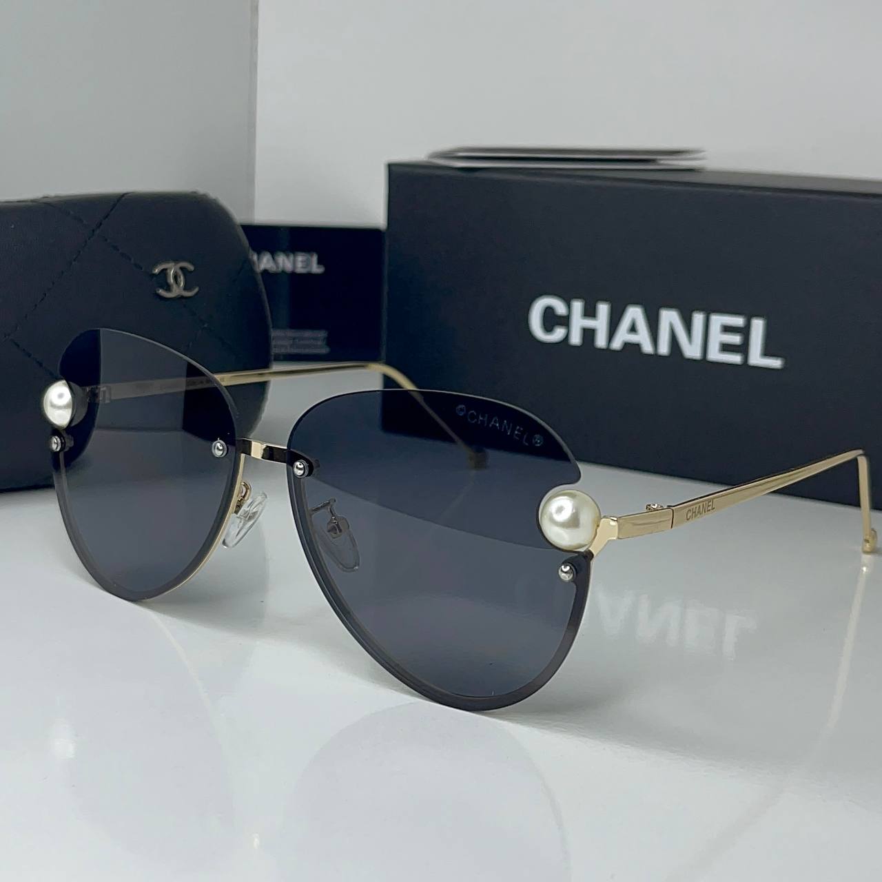 Chanel Perle Noire