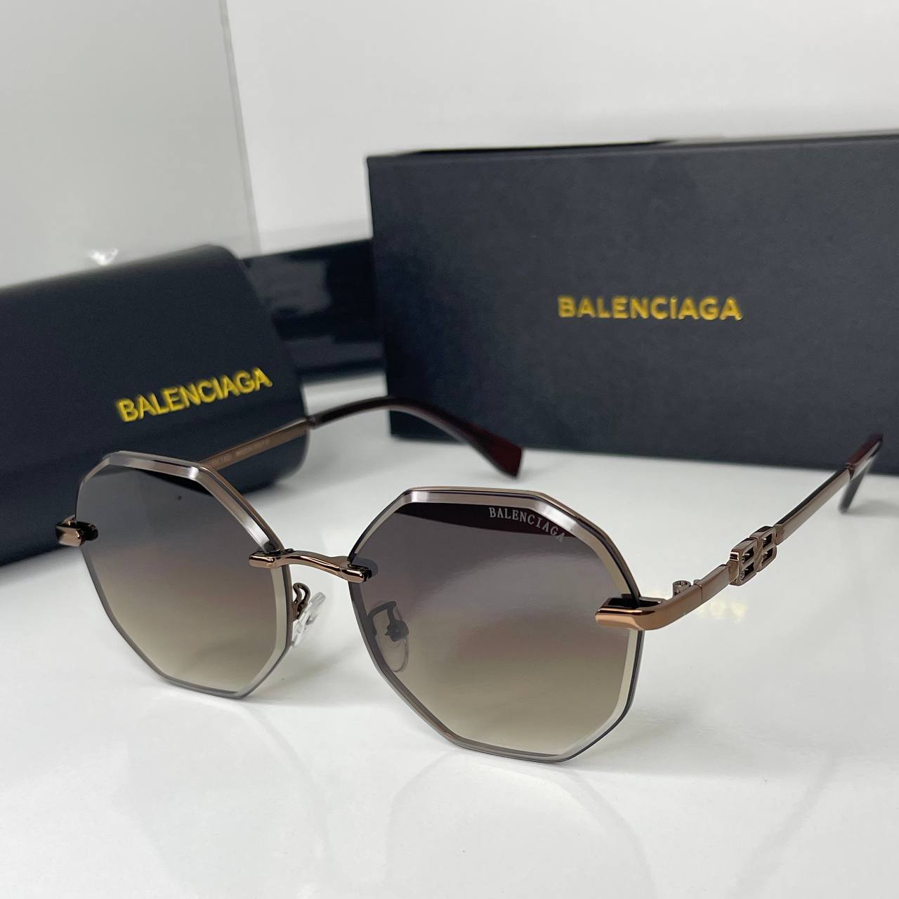 Balenciaga Night Gold