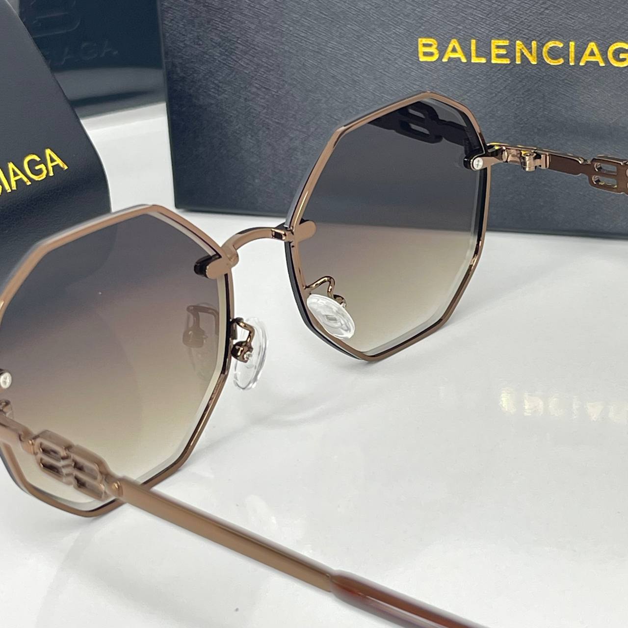 Balenciaga Night Gold