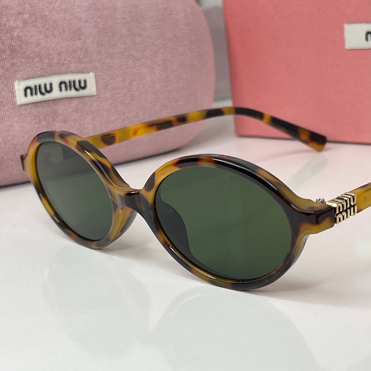 Mui Mui Olive