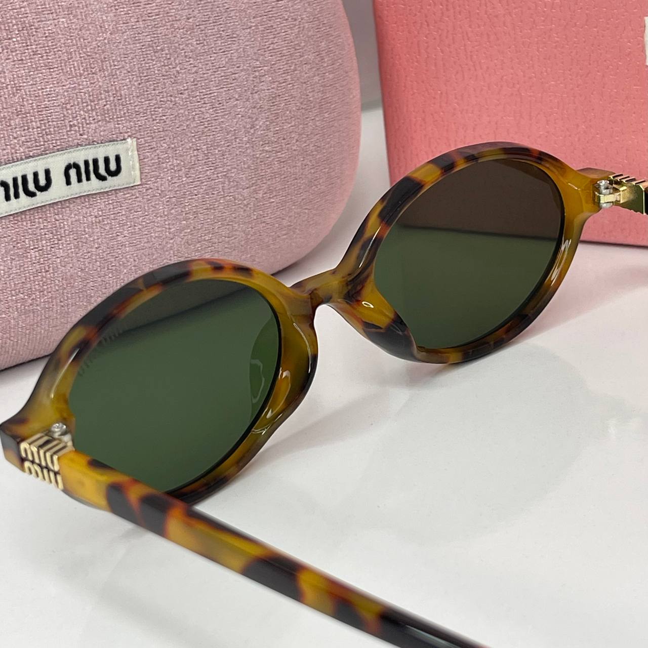 Mui Mui Olive