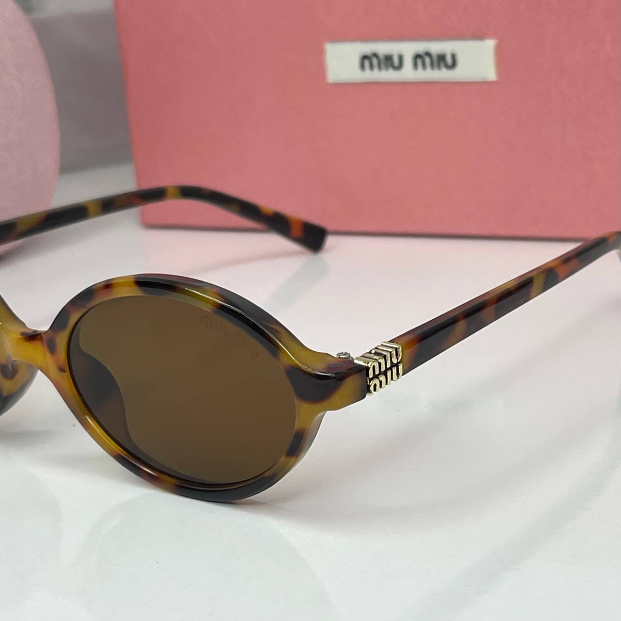 Mui Mui Gold