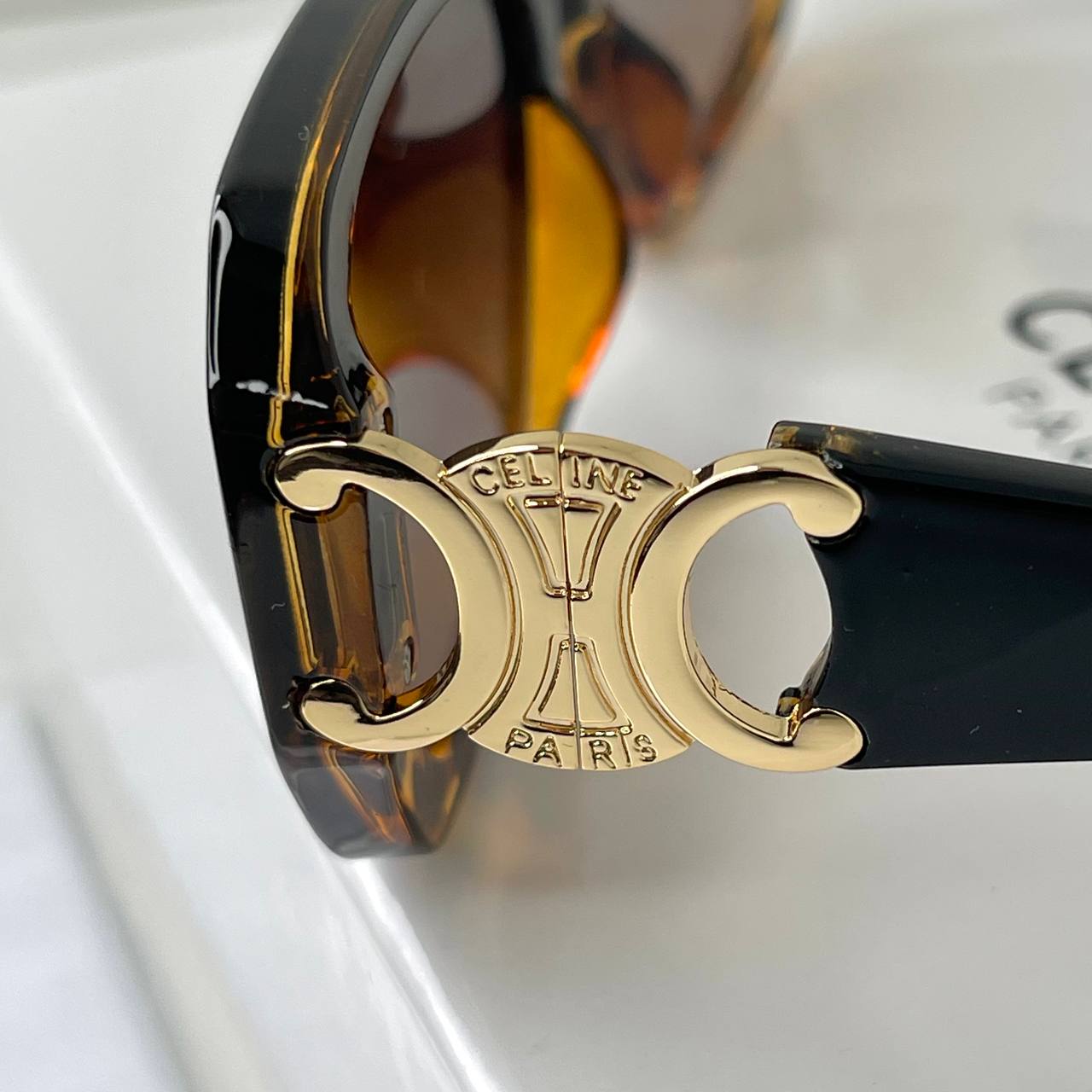 Céline Luxe Marron