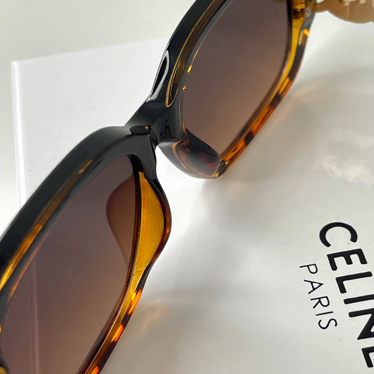 Céline Luxe Marron