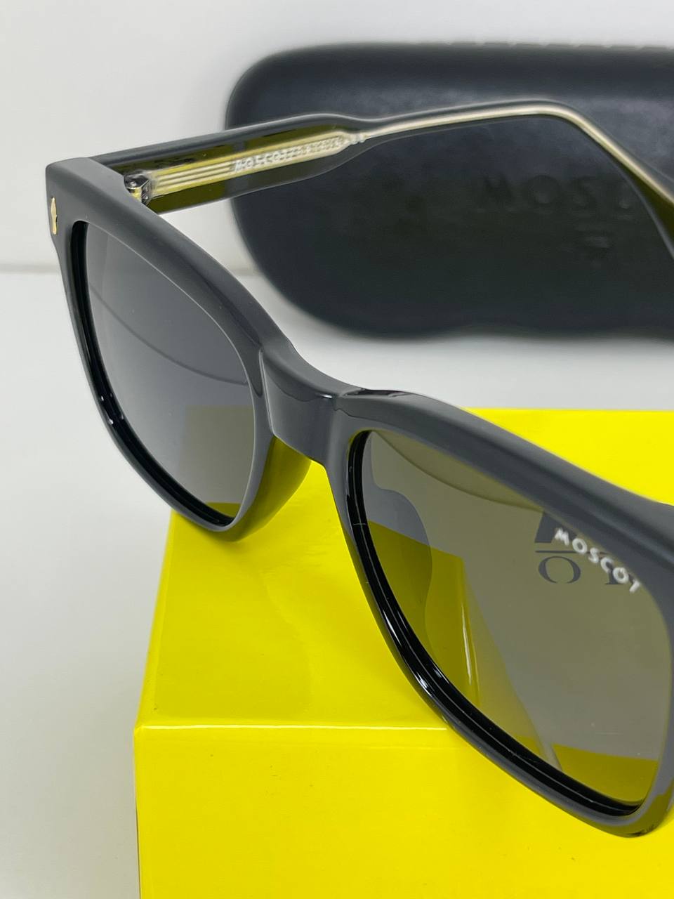 Moscot Noir Classic