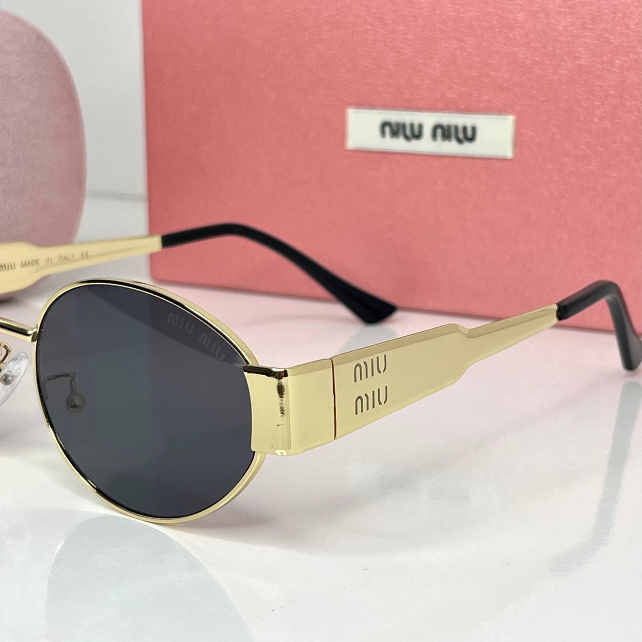 Miu Miu Vision Noire