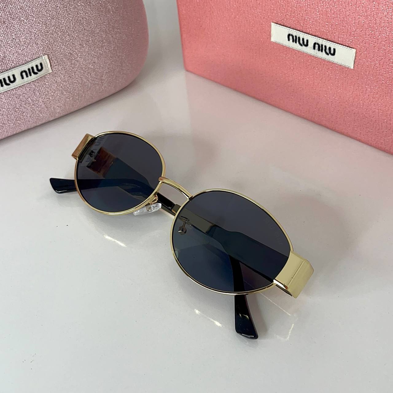 Miu Miu Vision Noire