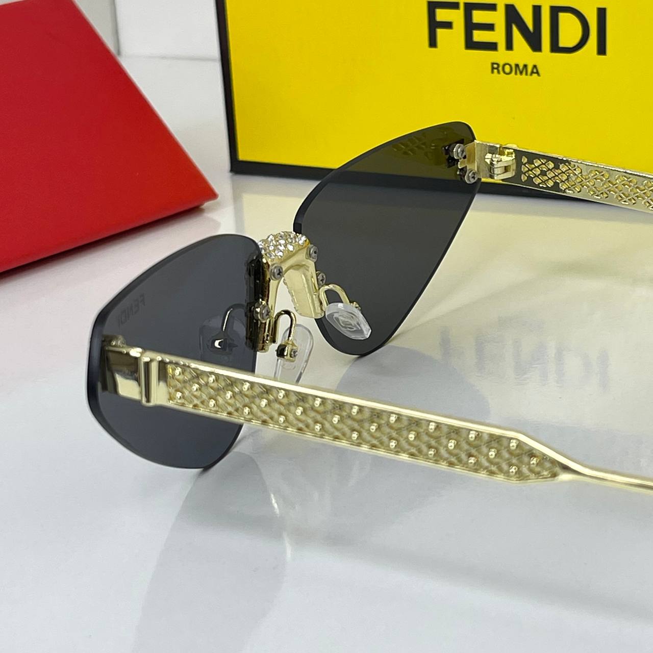 FENDI NOIR