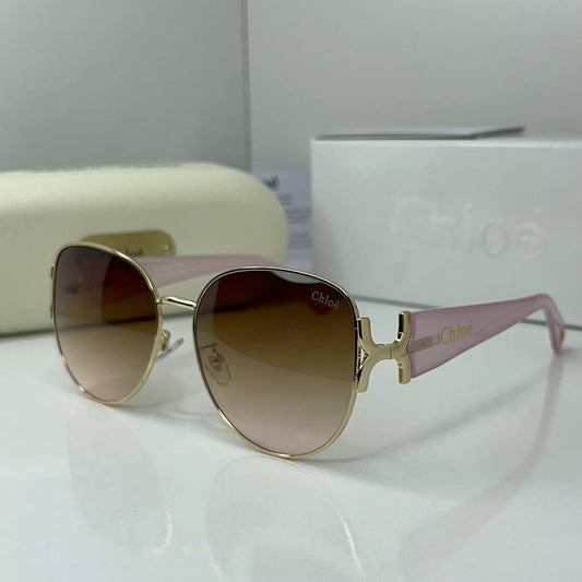 Chloé Rose  Chic
