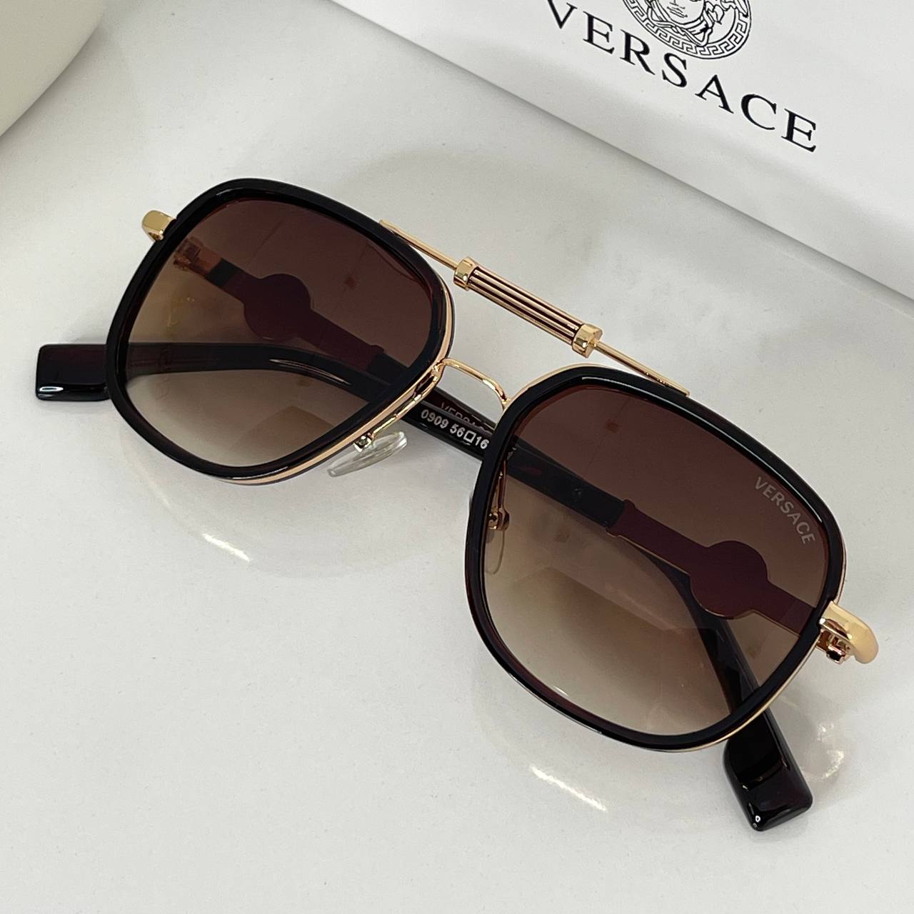 Versace Royal Gold