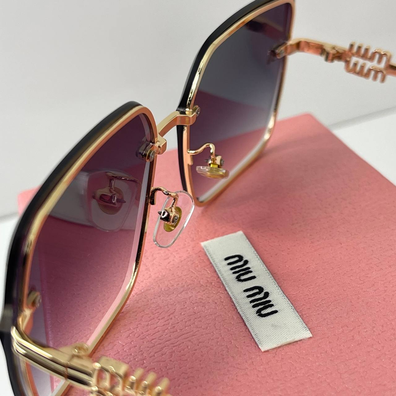 Miu Miu Shine