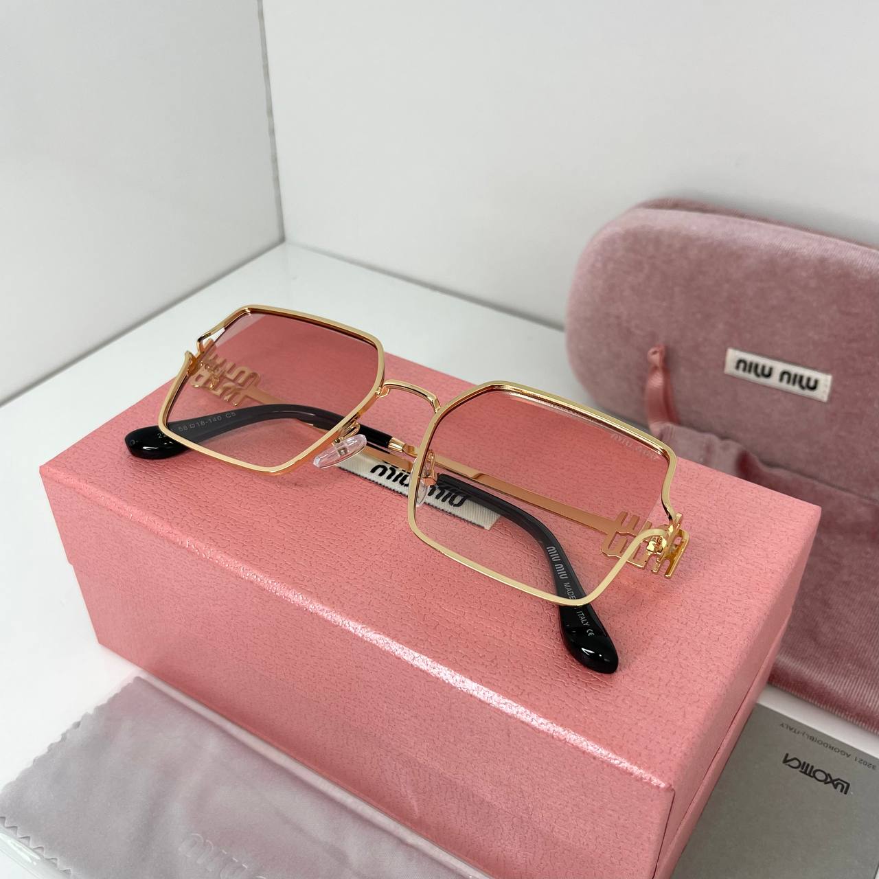 Miu Miu Luxe Pink