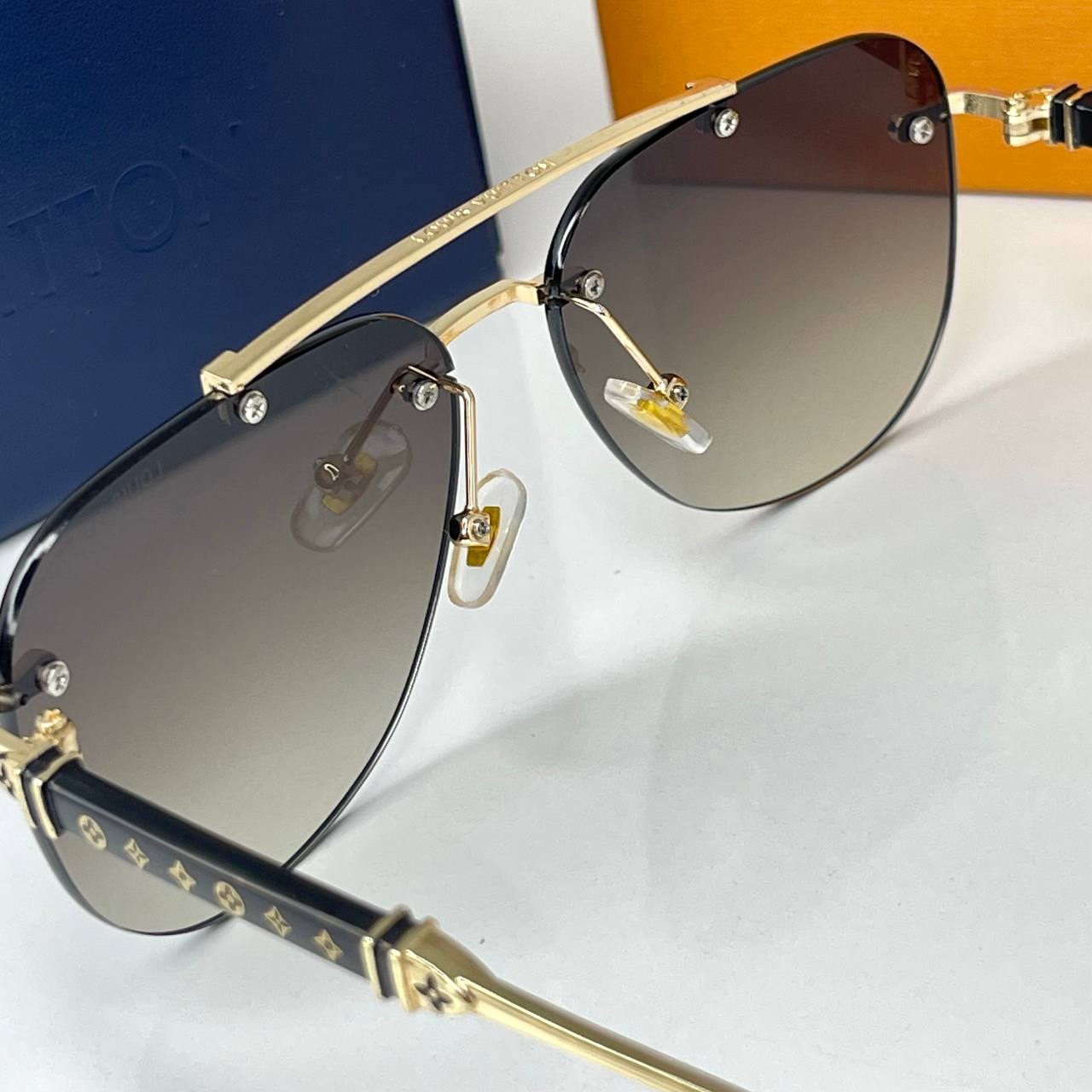 LV Shadow Luxe